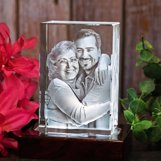 Discover 3D Laser Gifts Mothers Day Glass, Custom Engraved Picture, Mother in Law Gift, Gift For Grandma, Gift for Her | 3D Photo Crystal Rectangle