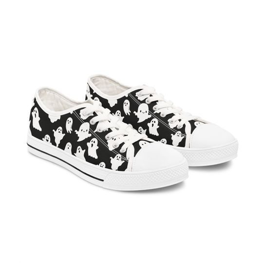 Discover Halloween Ghosts Women's Low Top Sneakers
