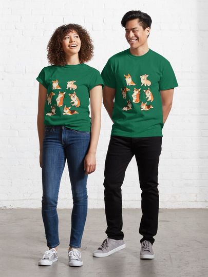 Discover Jolly corgis in green | Classic T-Shirt