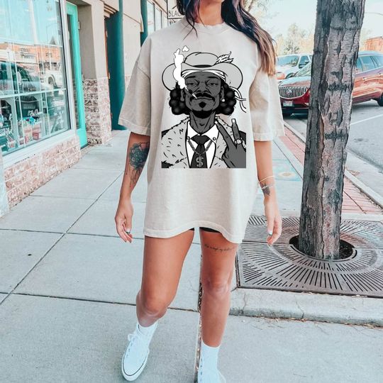 Discover Snoop Dogg Vintage Shirt, Snoop Dogg Music Concert Tee, Snoop Dog Fan Gift, Hip Hop Rap Legend Snoop Dogg