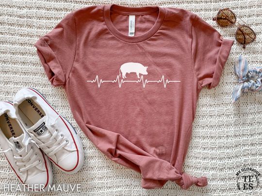 Discover Funny Pig Farmer T-Shirt - Perfect for Pig Enthusiasts