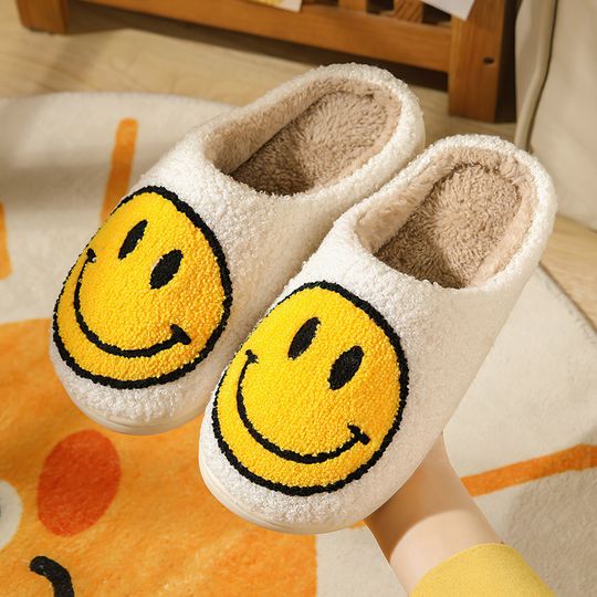 Discover Cute smiley face slippers | Winter indoor warm cotton slippers