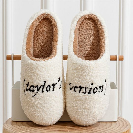 Discover Taylors Swifts Erass Tours  Slippers