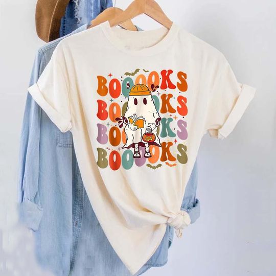 Discover Booooks Cute Ghost Halloween T-Shirt
