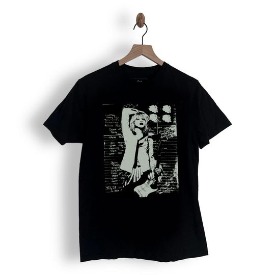 Discover Vintage Courtney Love Shirt