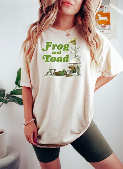 Discover Frog And Toad Sweatshirt - Cute Book Lover Shirt