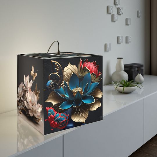 Discover Luminart Lotus Light Cube Lamp