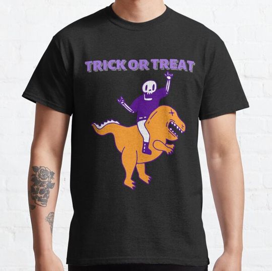 Discover skeleton riding dinosaur bones halloween T-shirts