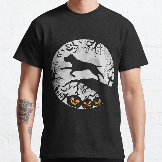 Discover Pitbull In the moon Spooky Pumpkin Halloween Forest T-shirts