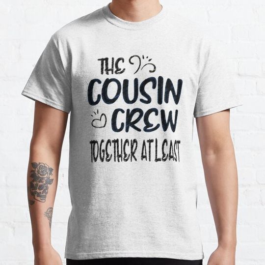 Discover Matching Family Vacation Summer Cousin Crew Gift T-shirts