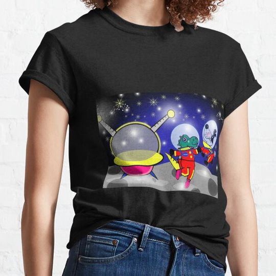 Discover Dog and Dinosaur : walking on the moon T-shirts