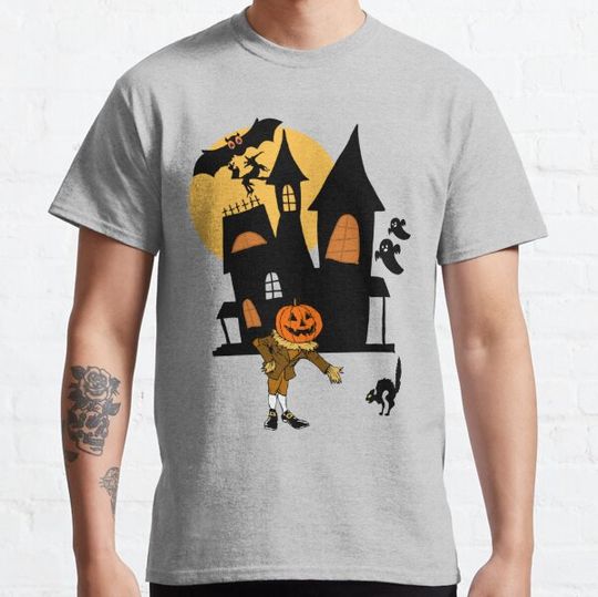 Discover Scarecrow and the cat T-shirts