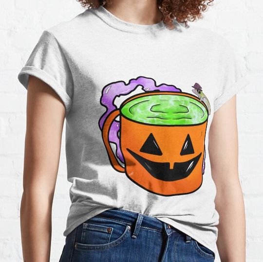 Discover Halloween frog! T-shirts