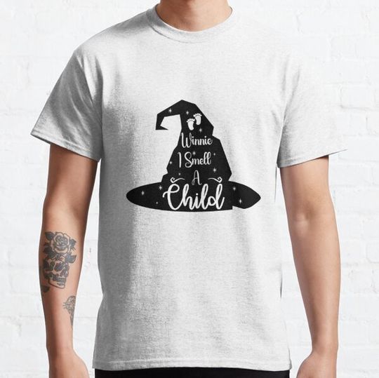 Discover Winnie I Smell A Child- pregnancy Halloween announcement for couples T-shirts