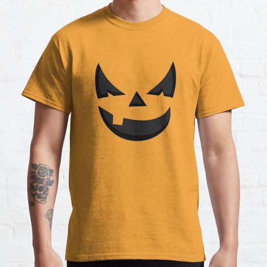 Discover Creepy pumpkin face Halloween design T-shirts