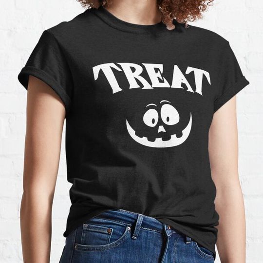 Discover Treat - Siblings or Family set - Halloween - trick or treat - Black and white with a pumpkin face T-shirts