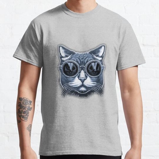 Discover Blue Cat 1 T-shirts