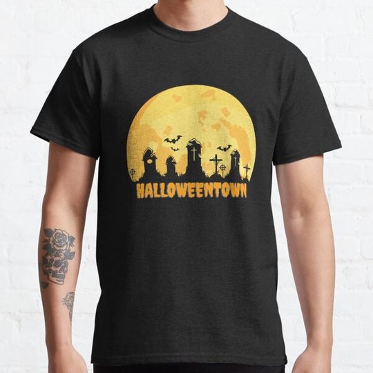 Discover Halloweentown Vintage Sunset Graveyard Halloween T-shirts