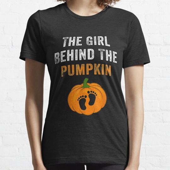 Discover Halloween Pregnancy Girl Behind Pumpkin T-shirts