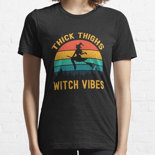 Discover Thick Thighs Witch Vibes Halloween Vintage T-shirts