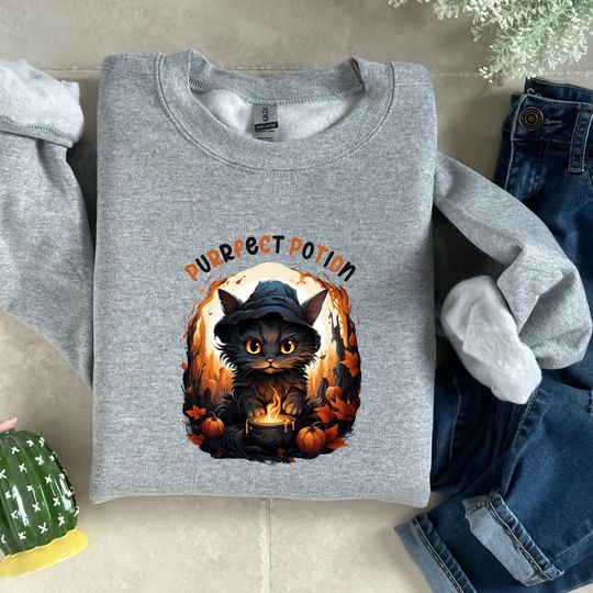 Discover Cute Black Cat Wizard Halloween Sweatshirt for Gifts