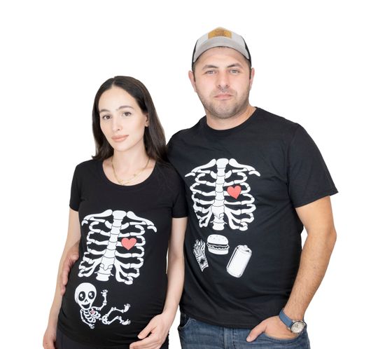 Discover Couple Matching Halloween New Dad and Mom T-shirts Skeleton Maternity Tee Mother Father Pregnancy Gift Shirts Baby Announcement T-Shirt