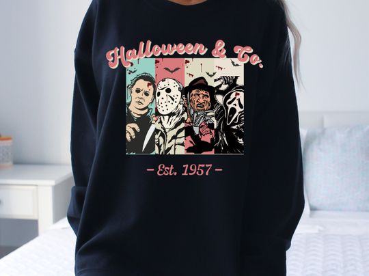 Discover Graphic Halloween Crewneck Sweatshirt