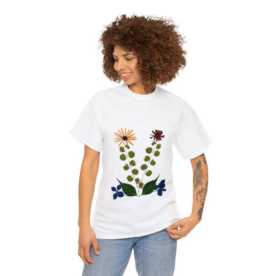 Discover Floral T-Shirt with Dried Flowers for the end of Summer, Fall Shirts