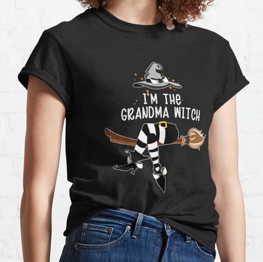 Discover I'm The Grandma Witch Funny Matching Family Halloween Outfits T-shirts