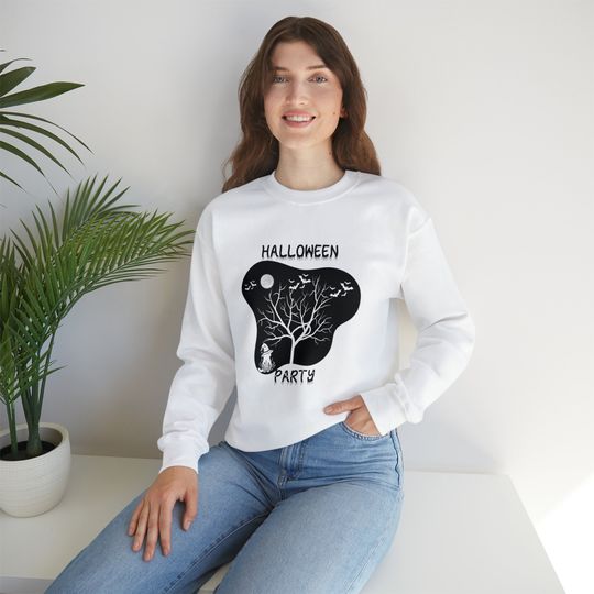 Discover Creepy Halloween Ghost Shirt