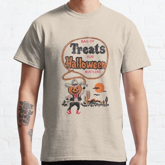 Discover Vintage Halloween Treat Bag T-shirts