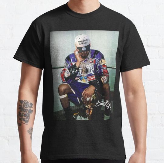 Discover Las Leyendas Nunca Mueren T-shirts