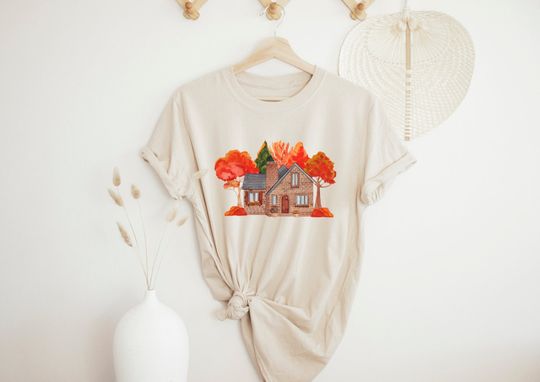Discover Fairytale Pumpkin House Autumn Graphic T-Shirt