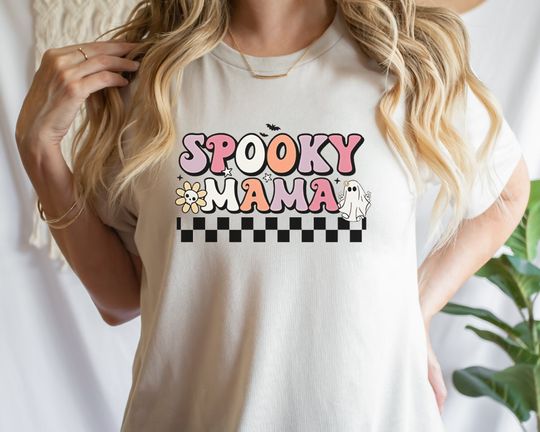 Discover Trendy Cute Halloween T-Shirt - Spooky Mama