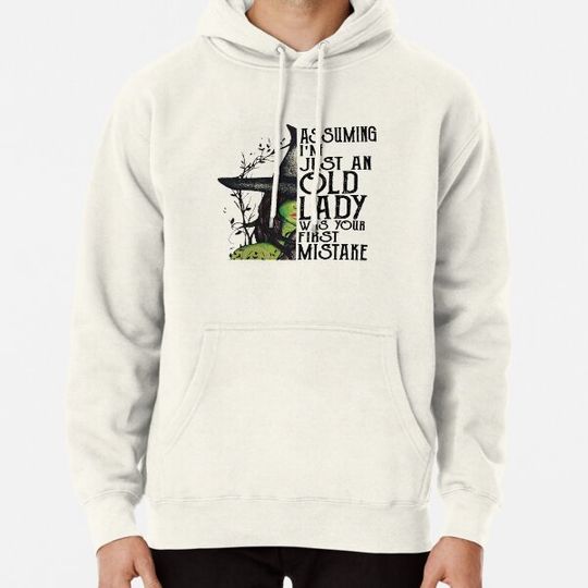 Discover Funny Old Lady Halloween Shirt - Perfect Gift for Women