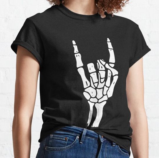 Discover Skeleton Hand Halloween Funny Rockon T-shirts