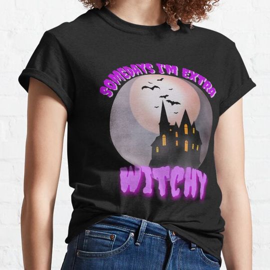 Discover Funny Halloween Gift for Moms T-Shirt