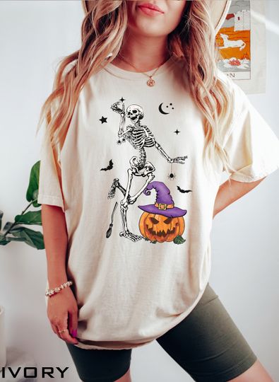 Discover Funny Halloween Skeleton T-Shirt - Perfect for Spooky Celebrations
