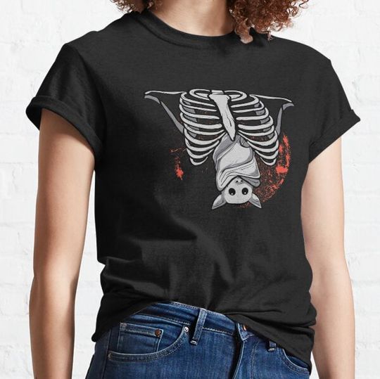 Discover Bat Hanging Ribs Goth Skeleton graphic Nu Goth Look T-shirts