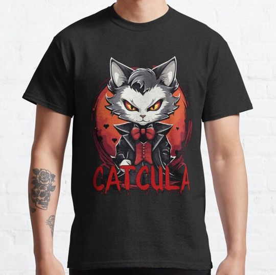 Discover Catcula - Elegantly Mysterious Feline #1 T-shirts