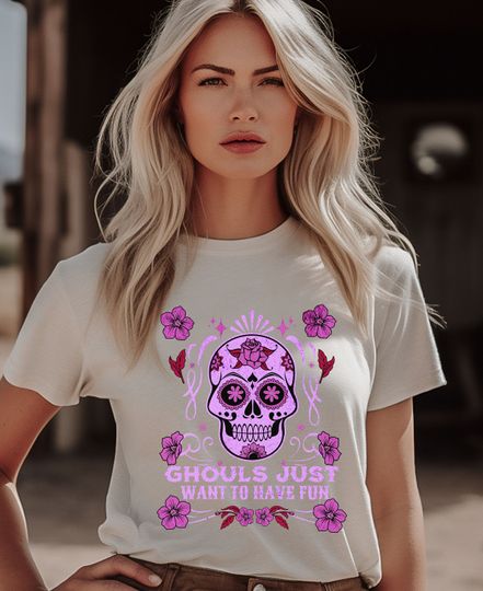Discover Fun Skull T-Shirt for Halloween Parties