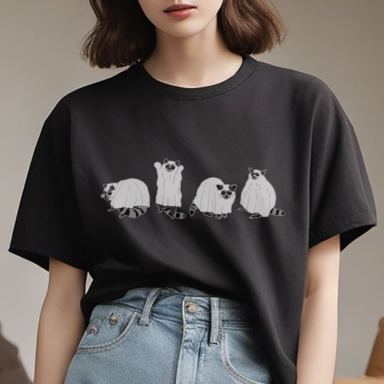Discover Cute Raccoon Halloween T-Shirt for Animal Lovers