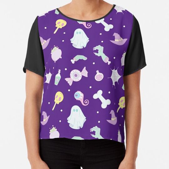 Discover Cute Halloween Pattern - Pastel Colors purple T-shirts