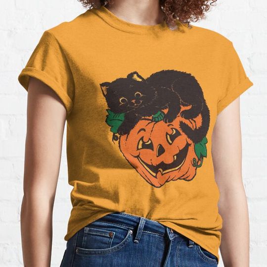 Discover Halloween Vintage, Black cat And Pumpkin, Pumpkin, Black Cat T-shirts