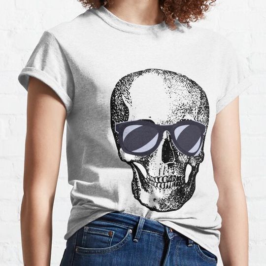 Discover Skull with glasses T-shirts