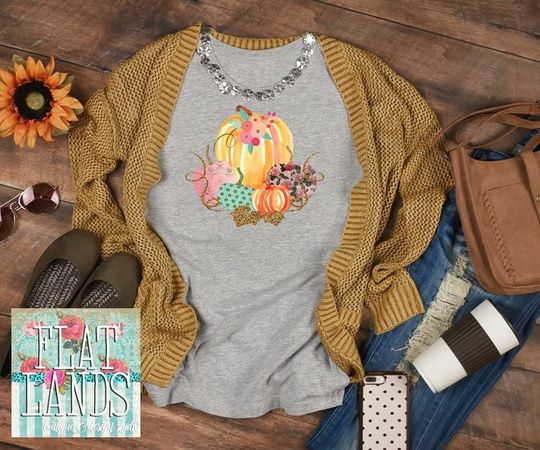 Discover Pastel Vintage Pumpkin graphic tee