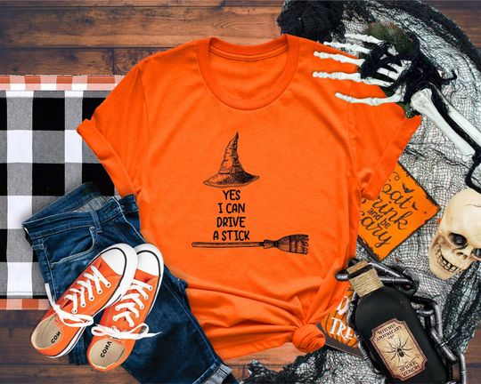 Discover Yes I Can Drive A Stick Tshirt, Witchy Vibes, Witch Quotes Shirt, Girls Witch Coven, Funny Broomstick Quotes Tee, Spooky Witchcraft Gift