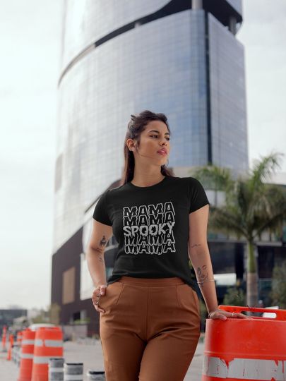 Discover Goth Shirt, Spooky Mama, Witch Shirt, Witchy Vibes, Goth Mom, Gothic Style, Spooky Season Shirt, Handmade, Gift Ideas for Witch