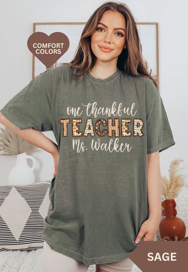 Discover Personalized Fall Teacher Shirt