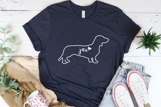 Discover Personalized Dachshund Mom T-Shirt Gift